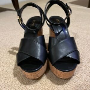 Platform black sandals